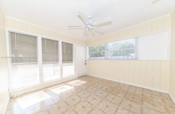 438 Malverne Rd, #1