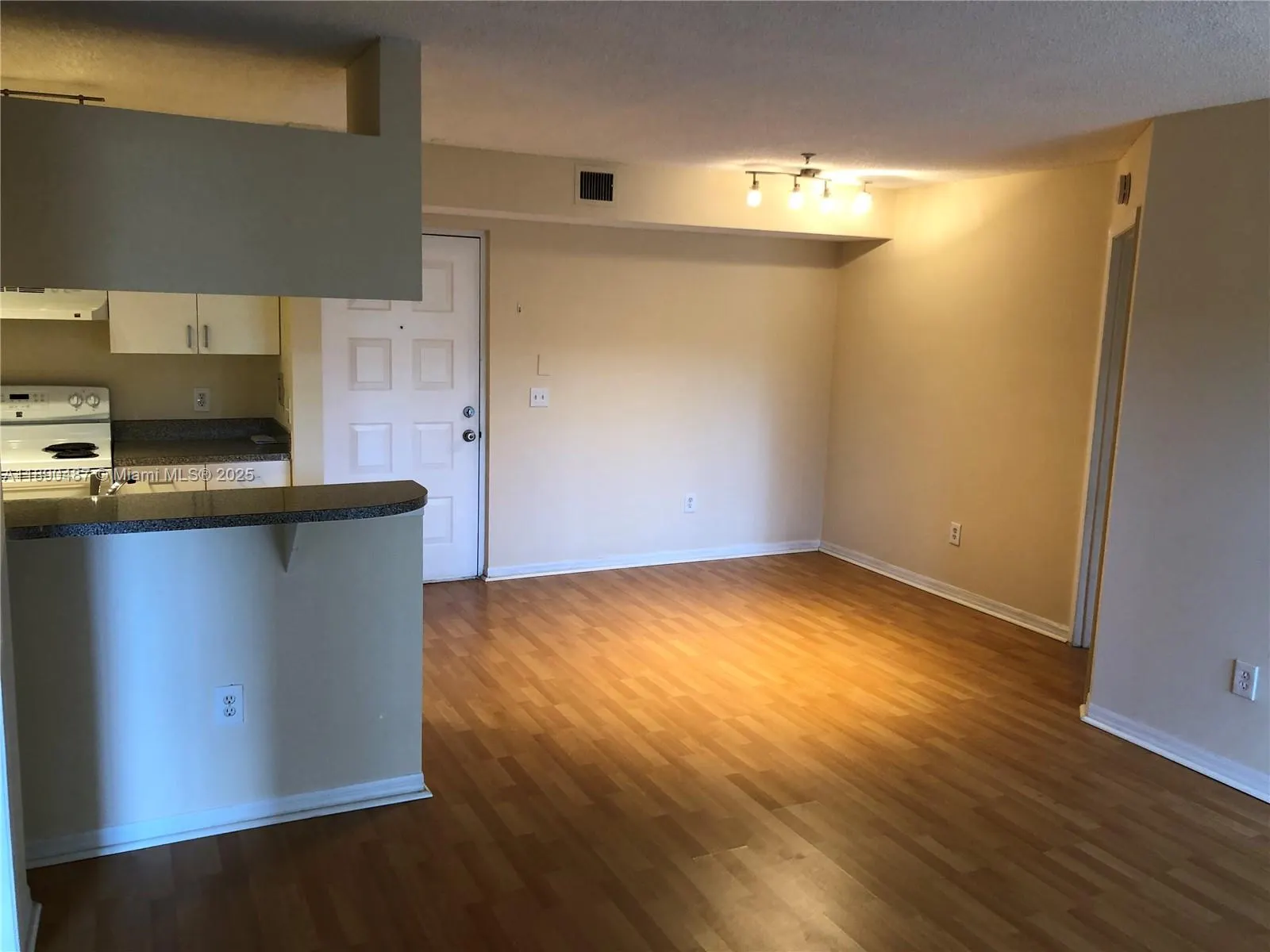 470 S Park Rd, #7-308