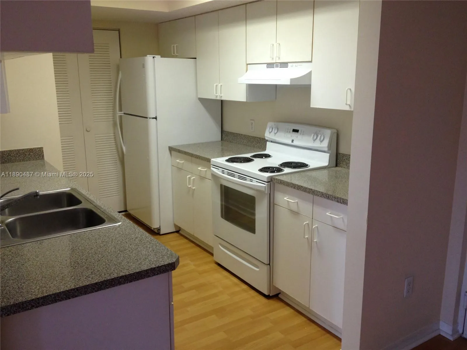 470 S Park Rd, #7-308