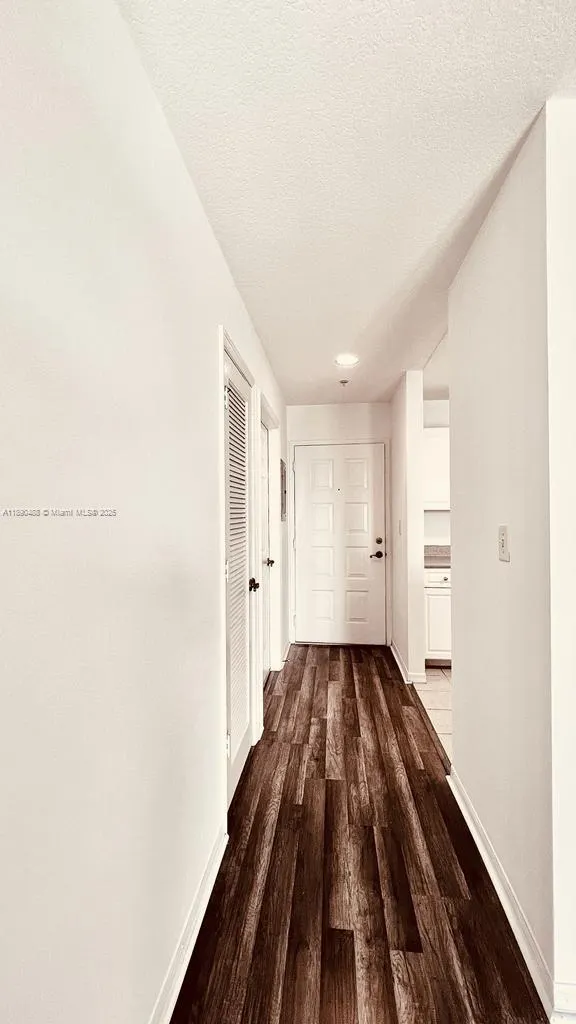 1200 Town Center Dr, #403