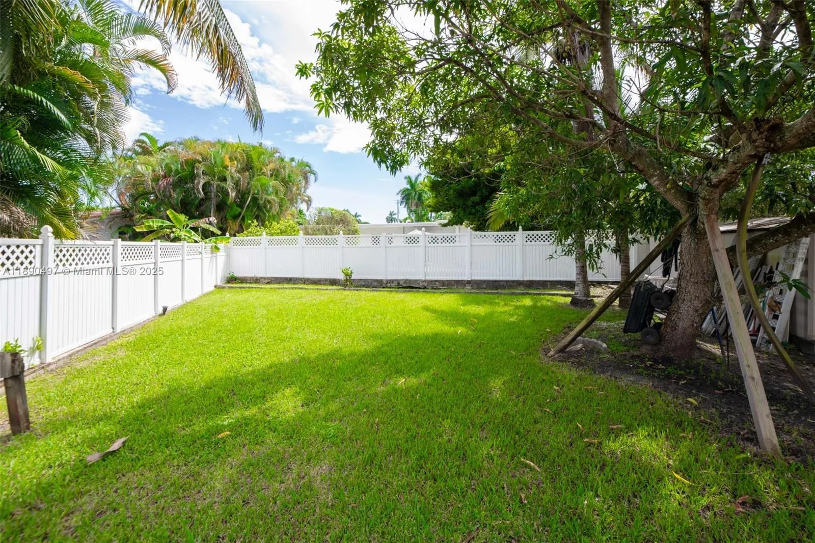 11490 W BISCAYNE CANAL RD