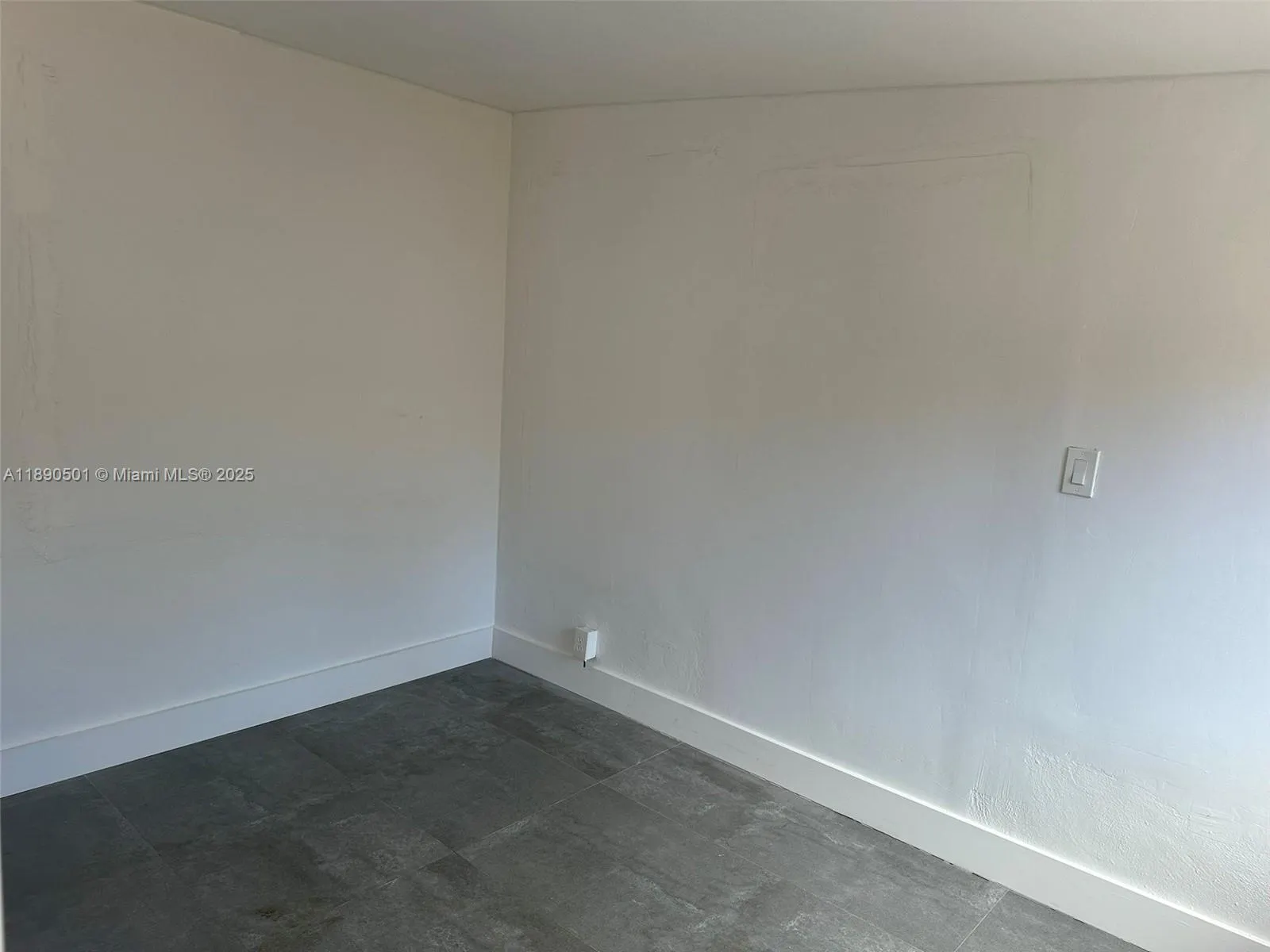80 NE 133rd St, #B