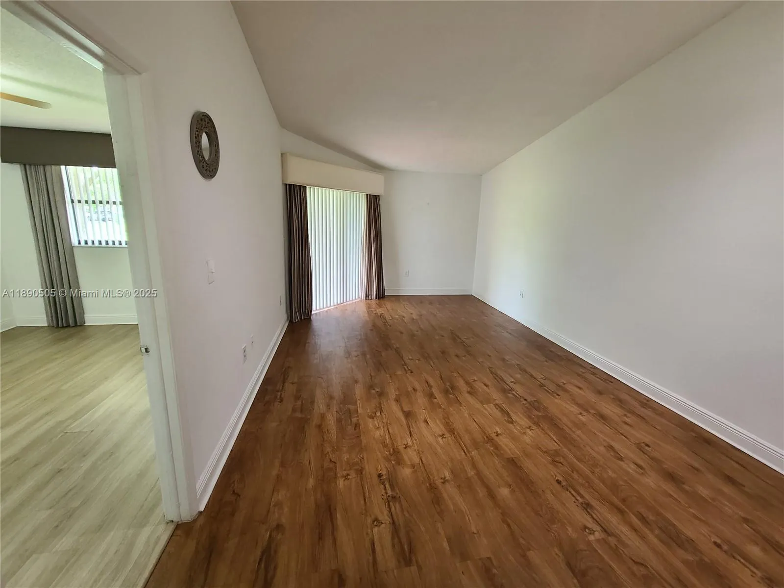 9851 Nob Hill Ct, #.