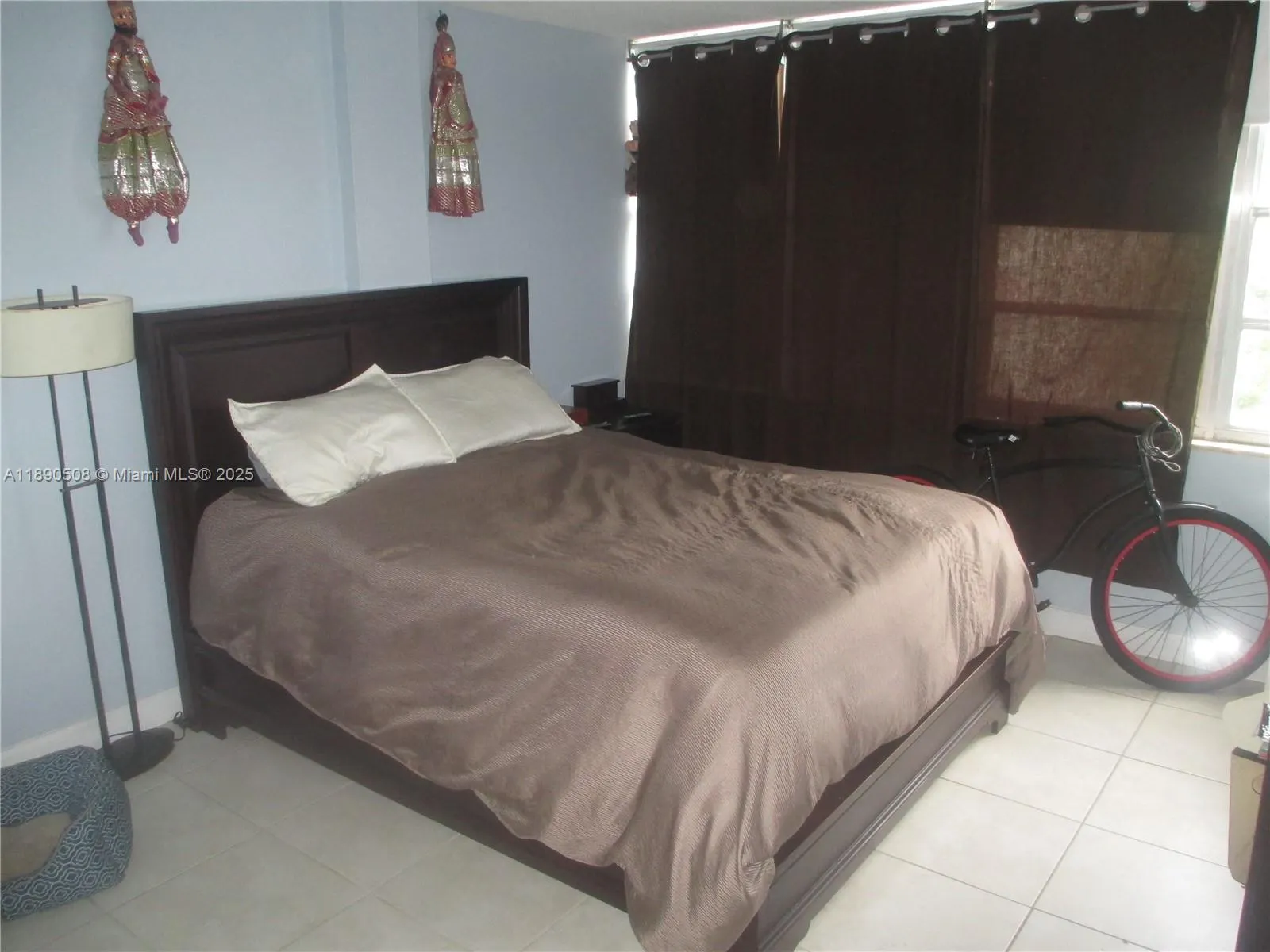 2016 Bay Dr, #405