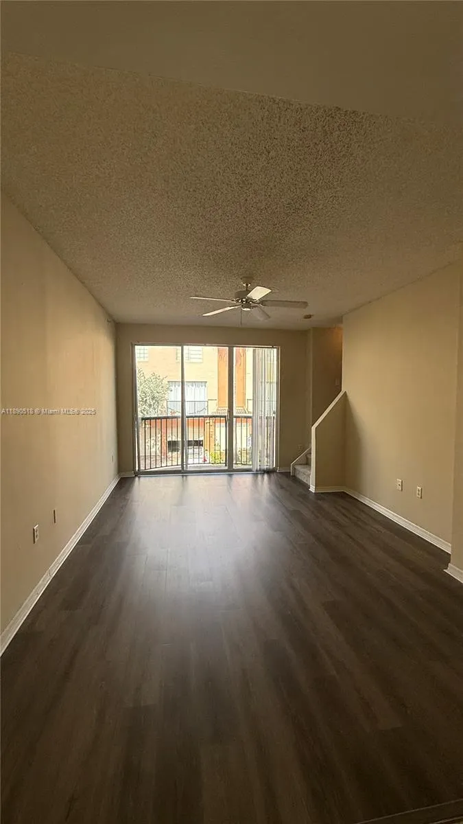 2107 SE 10th Ave, #827
