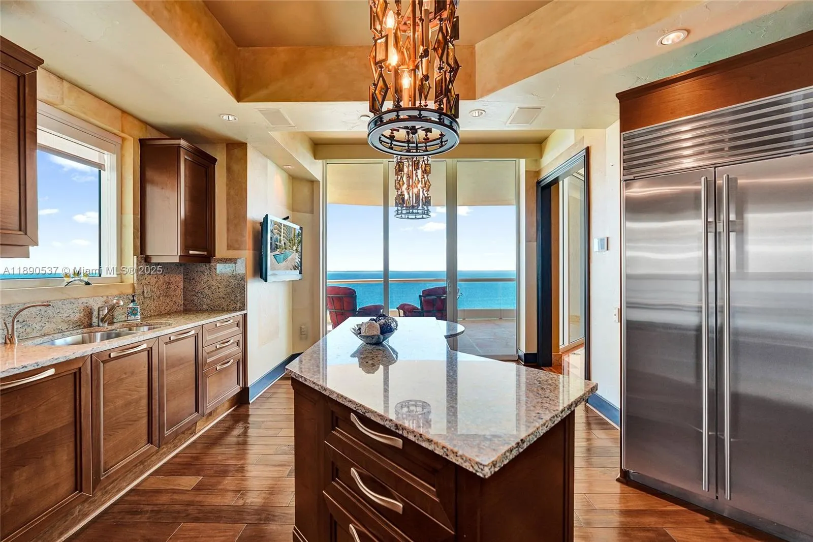 16047 Collins Ave, #2101