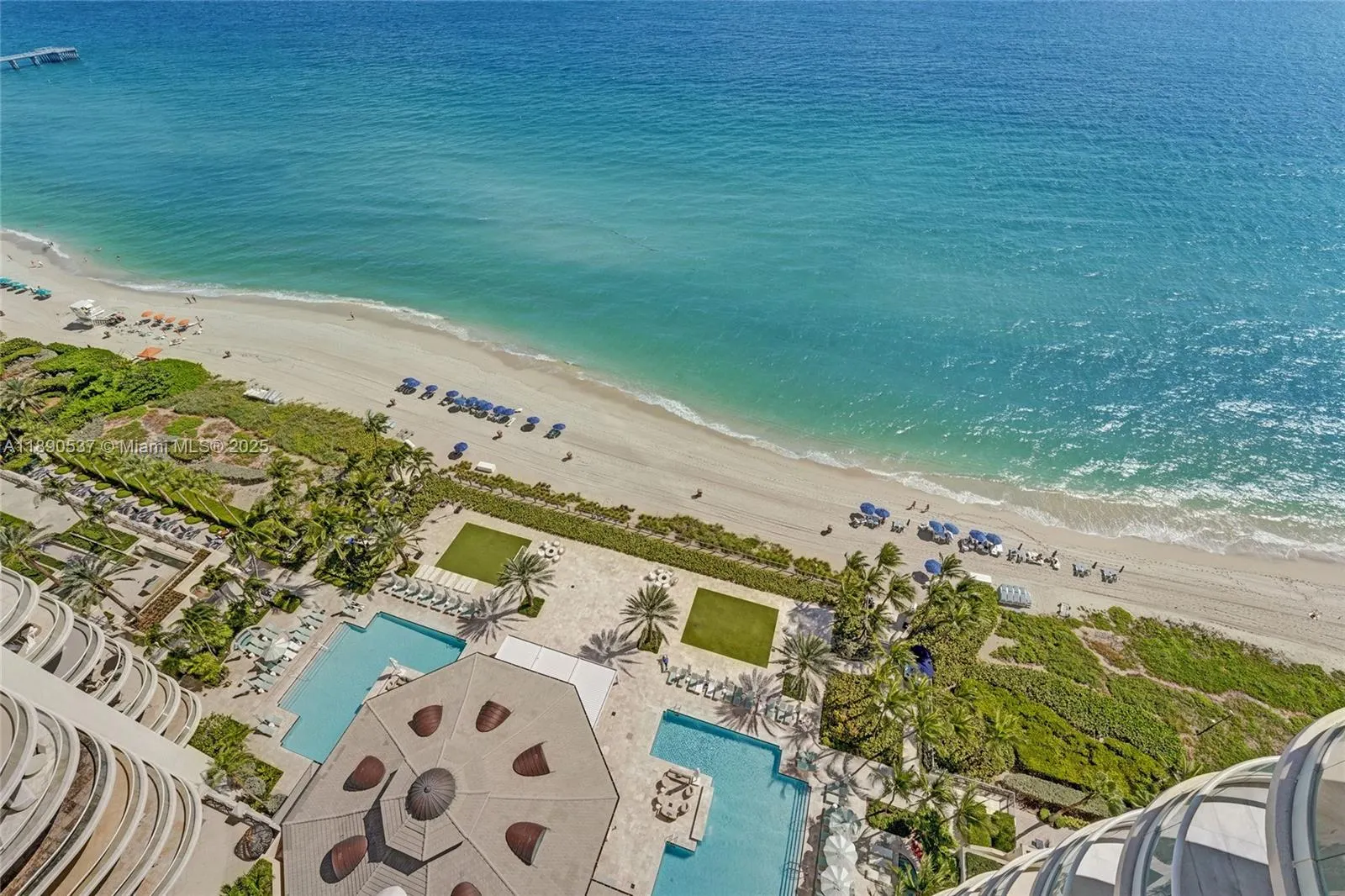 16047 Collins Ave, #2101
