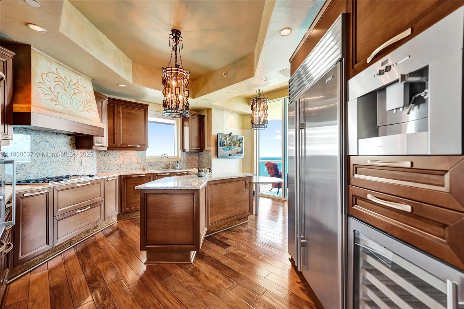 16047 Collins Ave, #2101