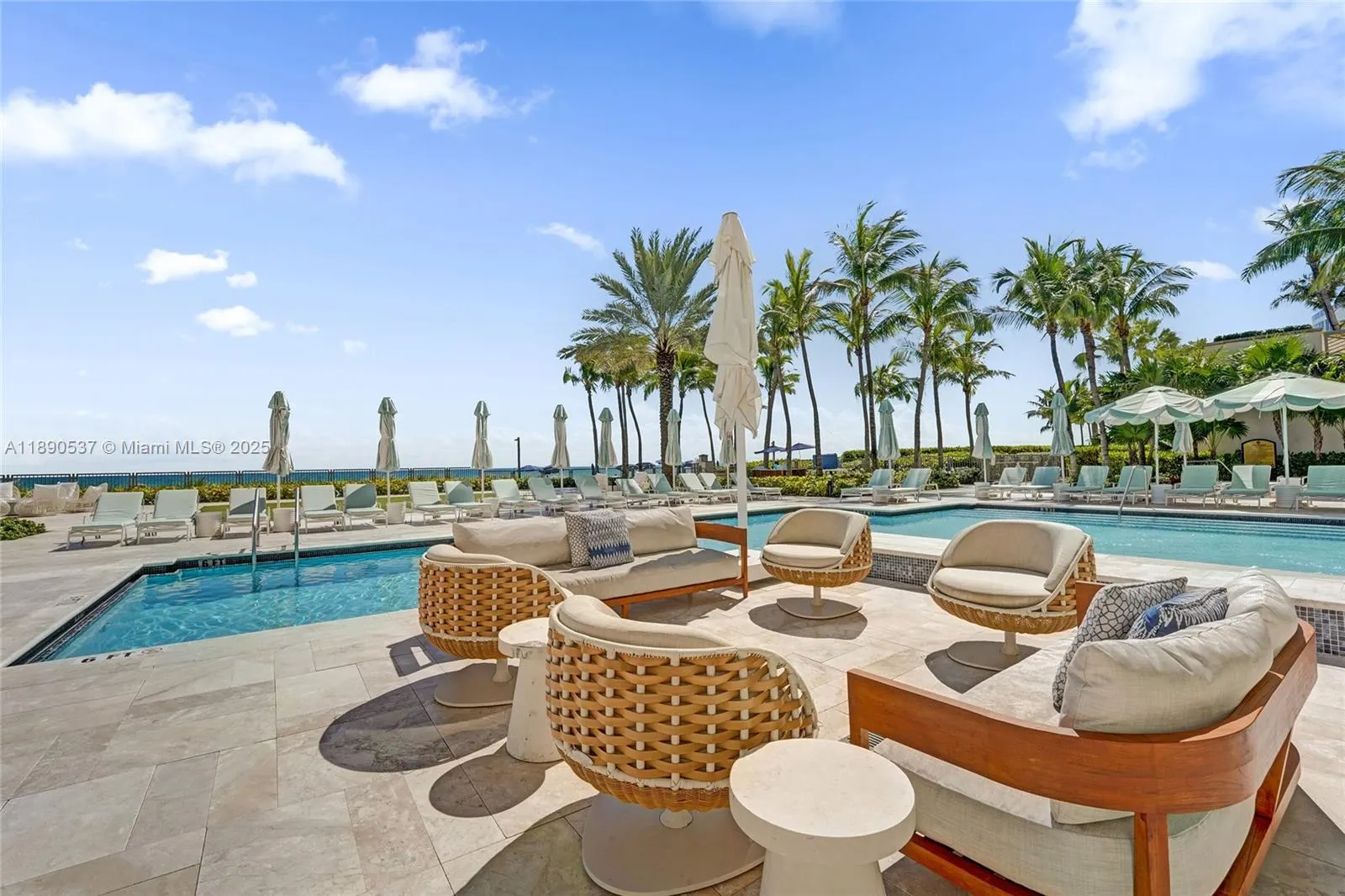 16047 Collins Ave, #2101