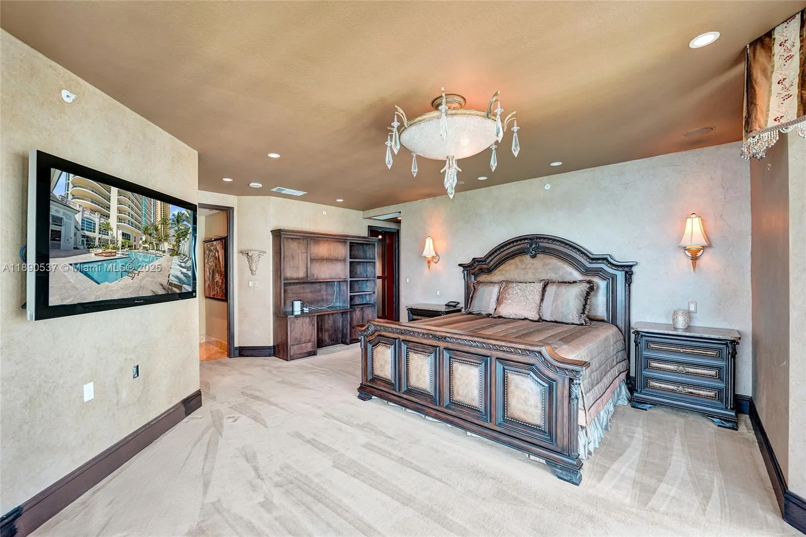 16047 Collins Ave, #2101