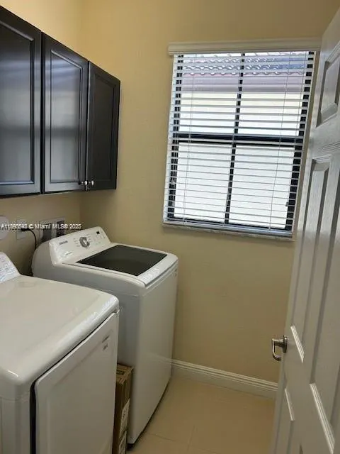 8660 NW 101st Pl, #.