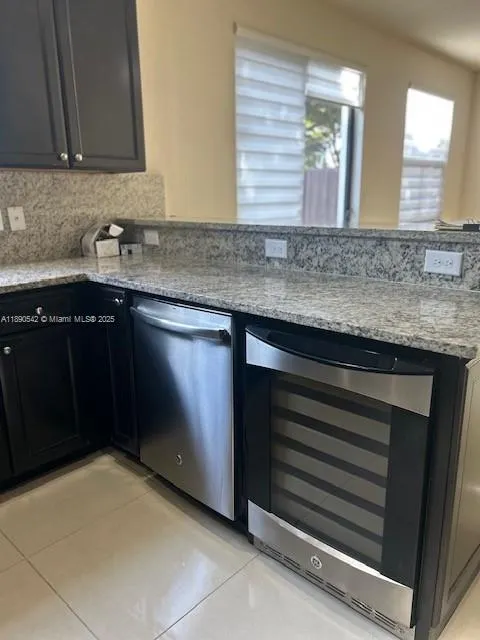 8660 NW 101st Pl, #.