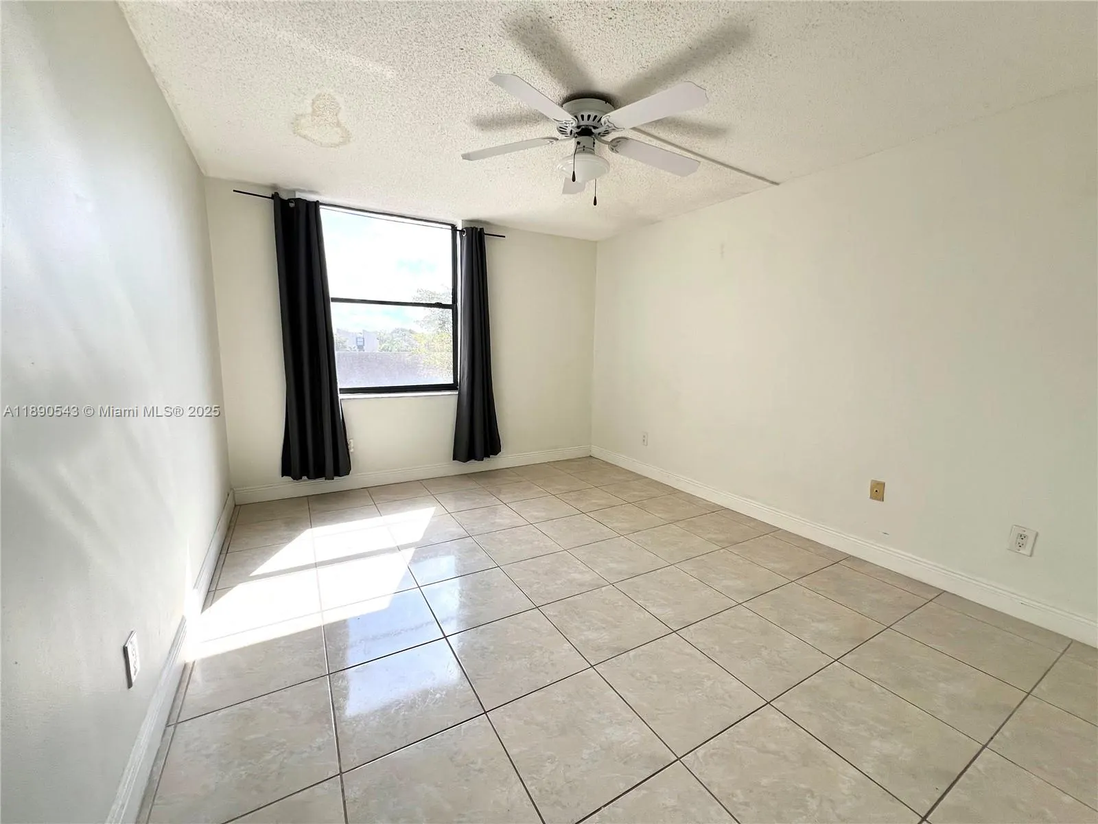 14415 N Kendall Dr, #407G