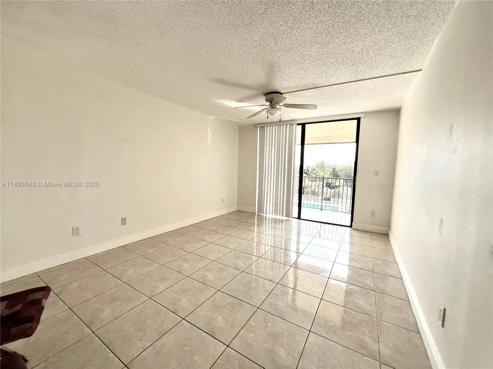 14415 N Kendall Dr, #407G