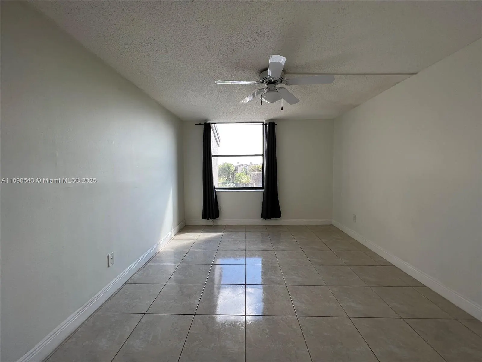 14415 N Kendall Dr, #407G