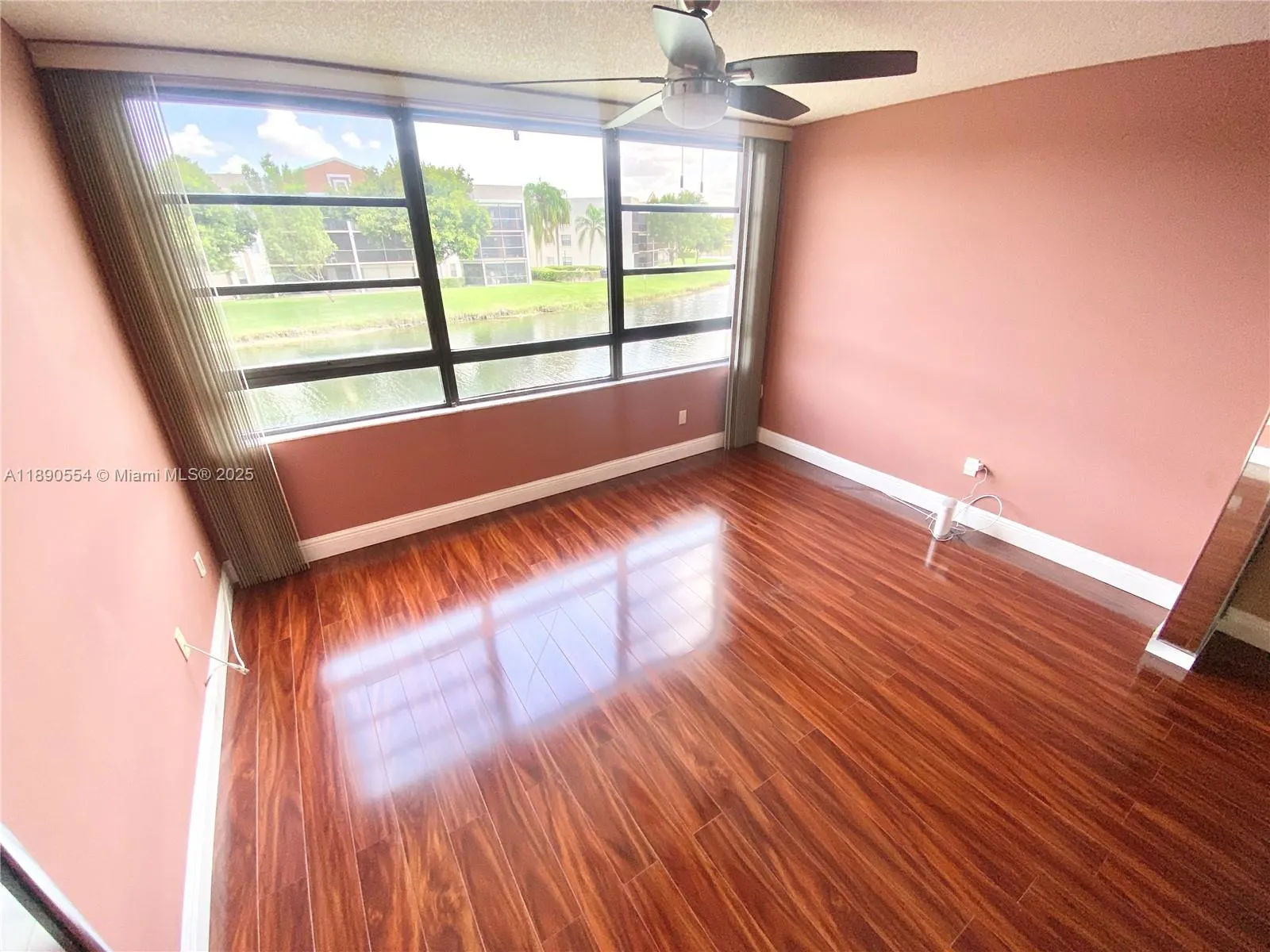 10540 E Clairmont Cir, #205