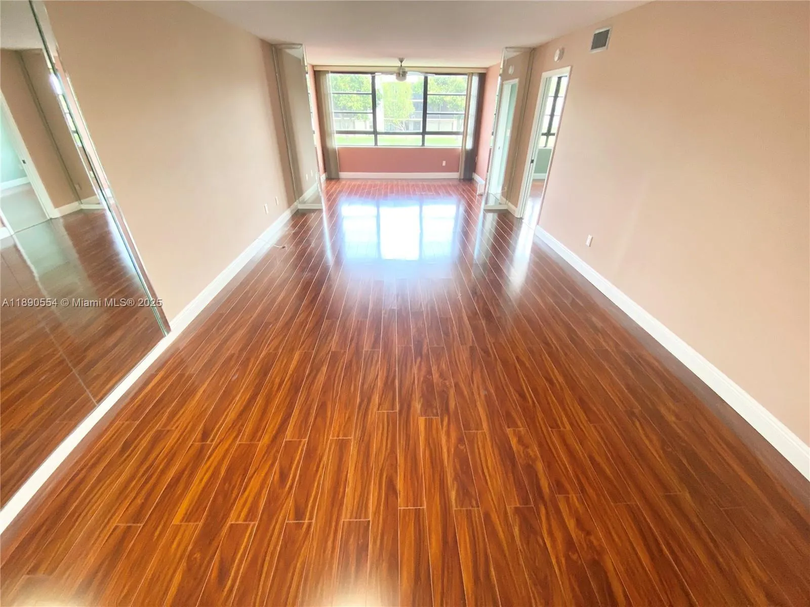 10540 E Clairmont Cir, #205