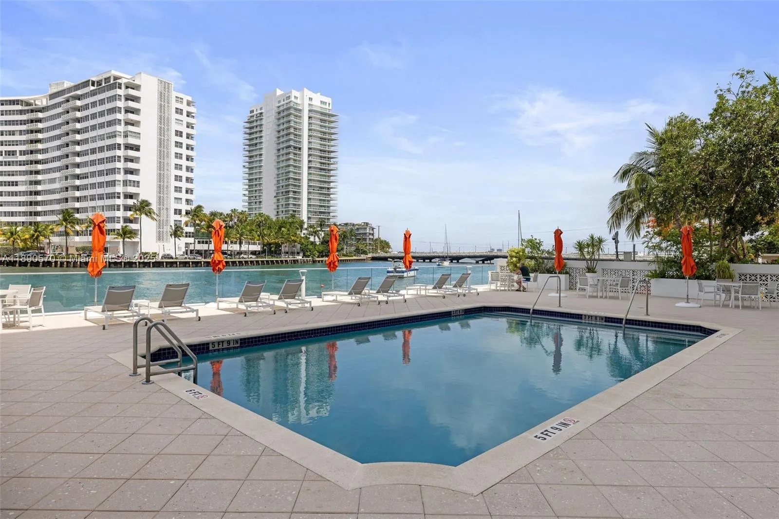 1450 Lincoln Rd, #304