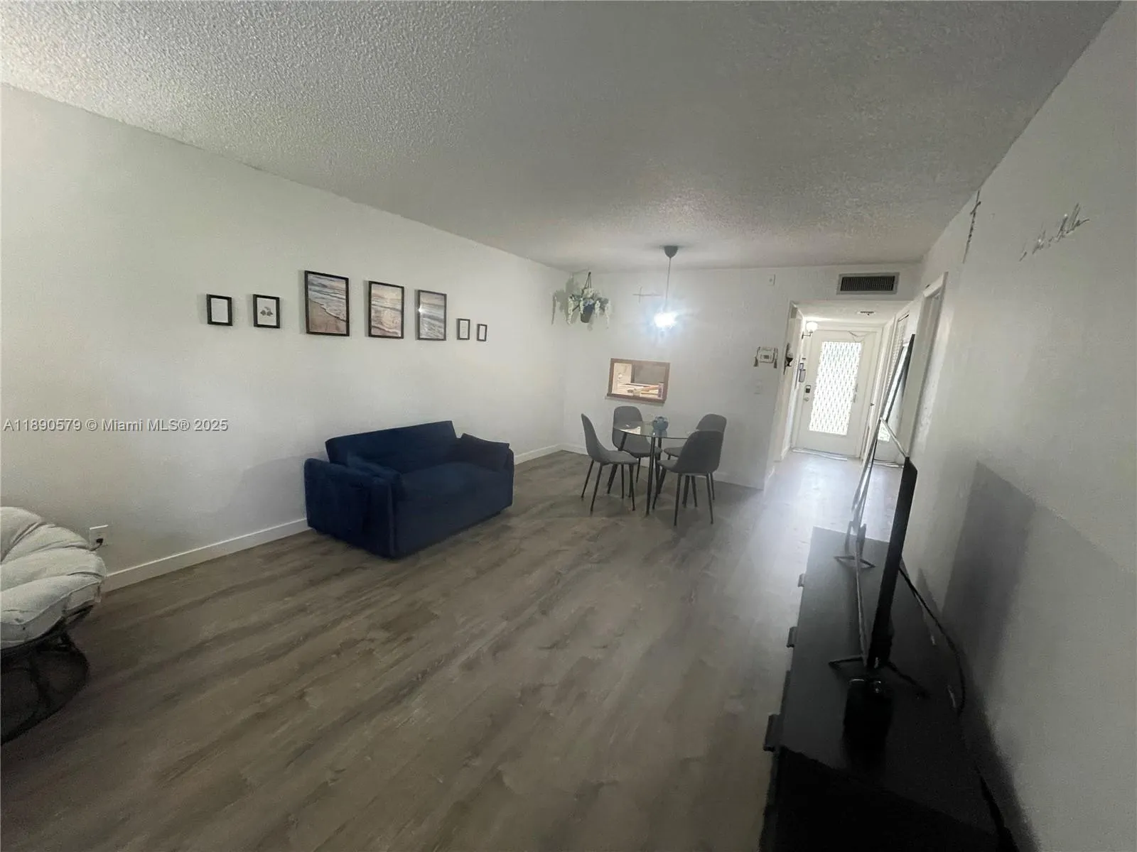101 Berkley Rd, #106