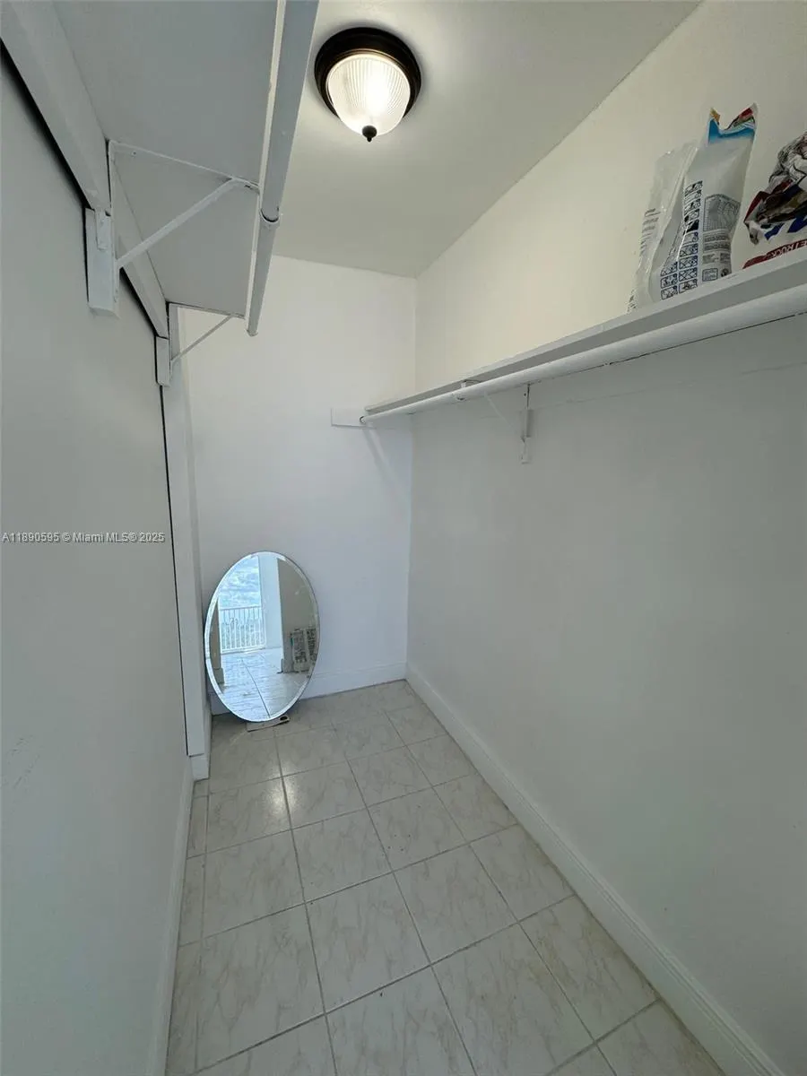 1800 NW 24th Ave, #901