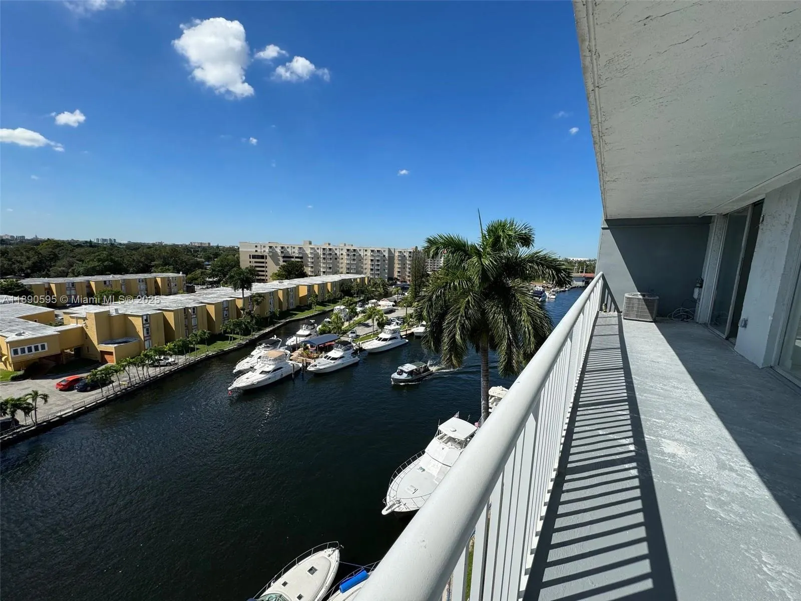 1800 NW 24th Ave, #901