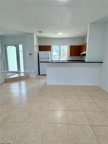 20421 NW 15th Ave, #8