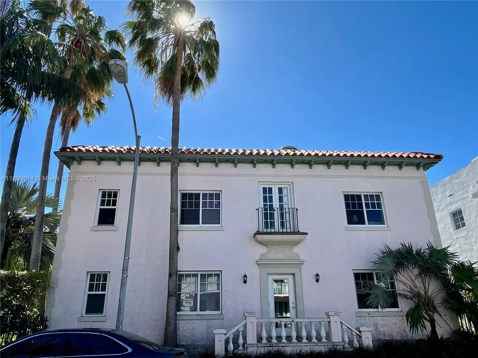750 Pennsylvania Ave, #8