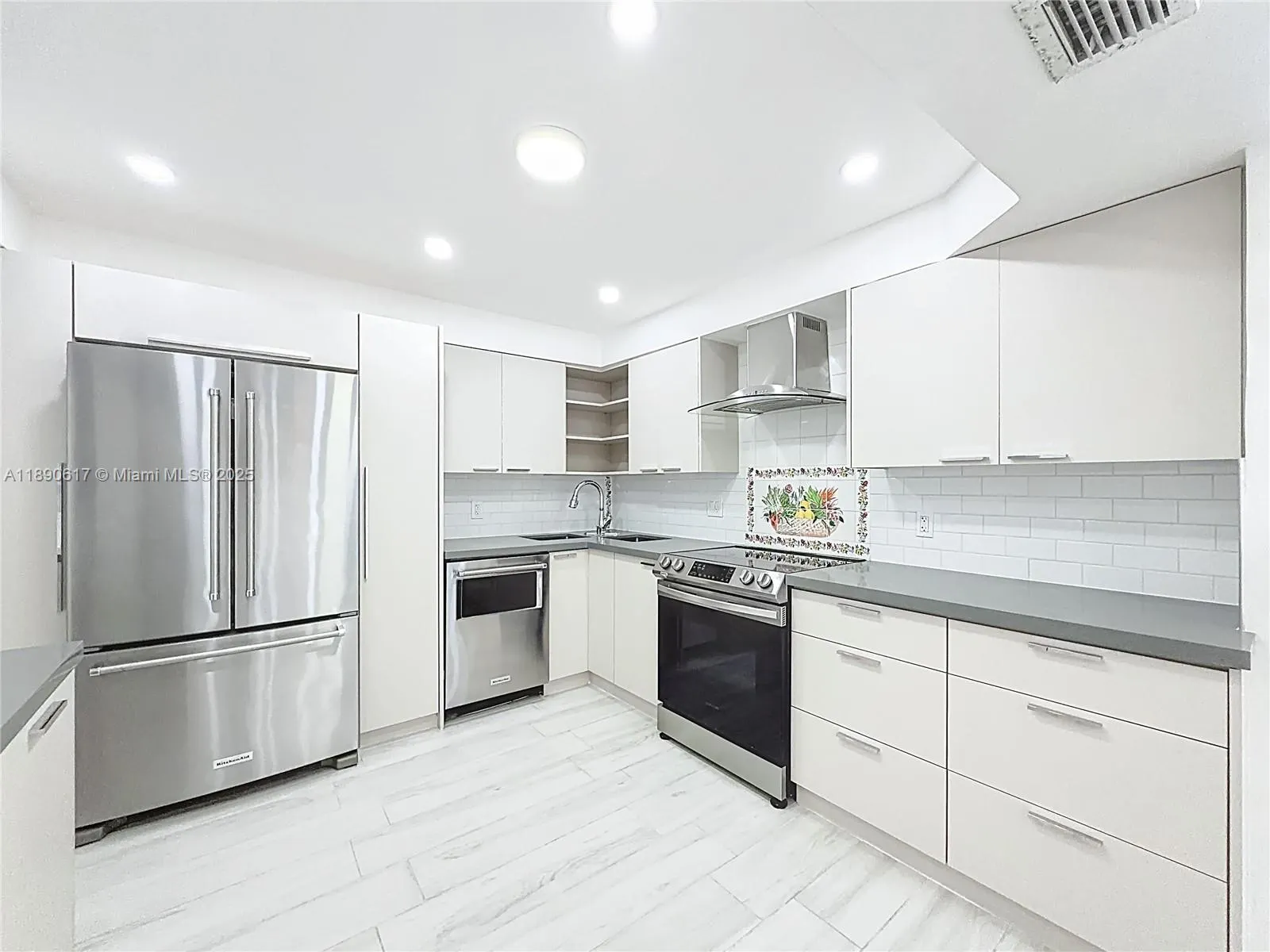 250 174th St, #1211