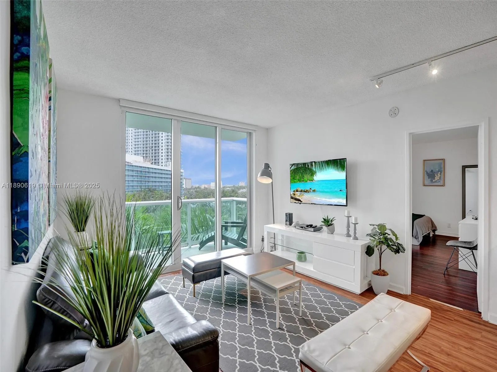 3901 S Ocean Dr, #6V