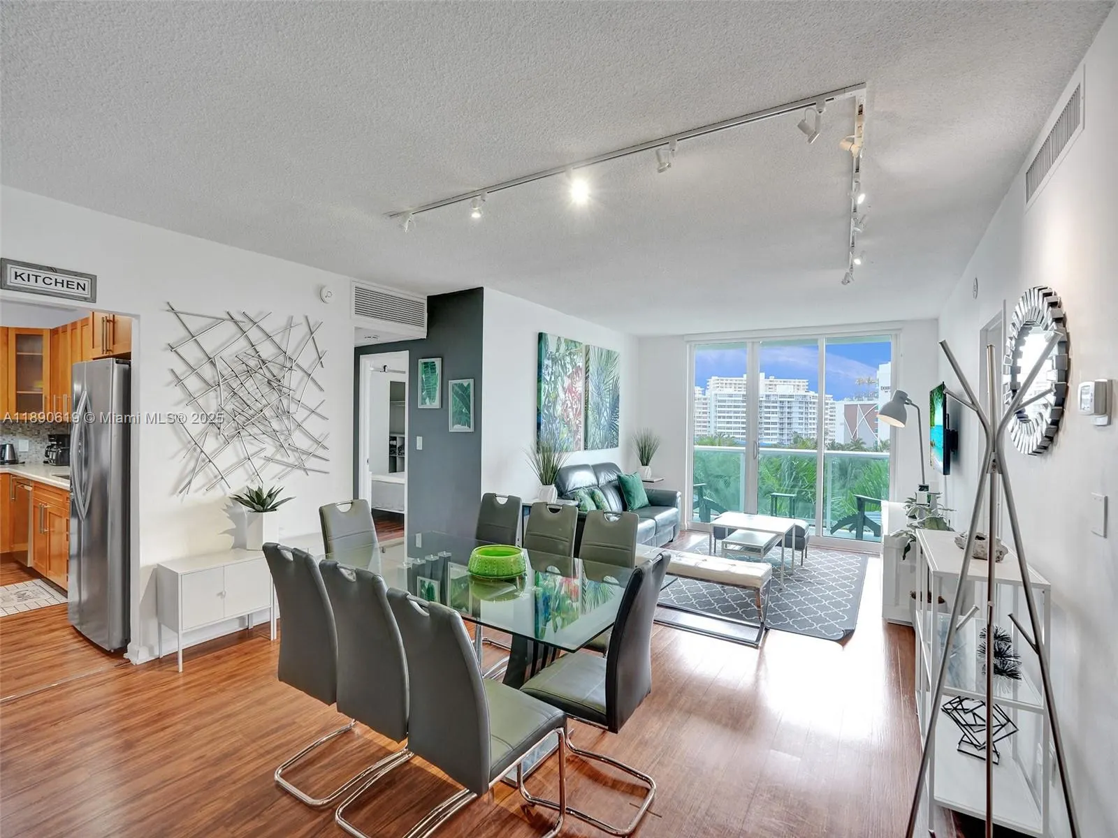 3901 S Ocean Dr, #6V