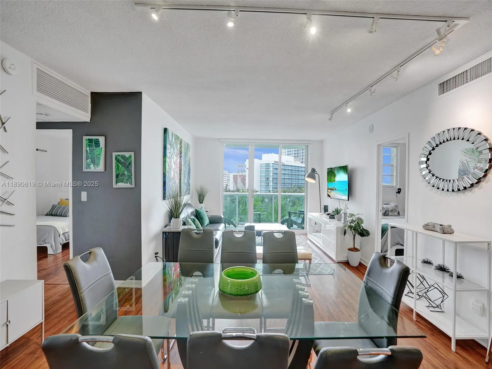 3901 S Ocean Dr, #6V