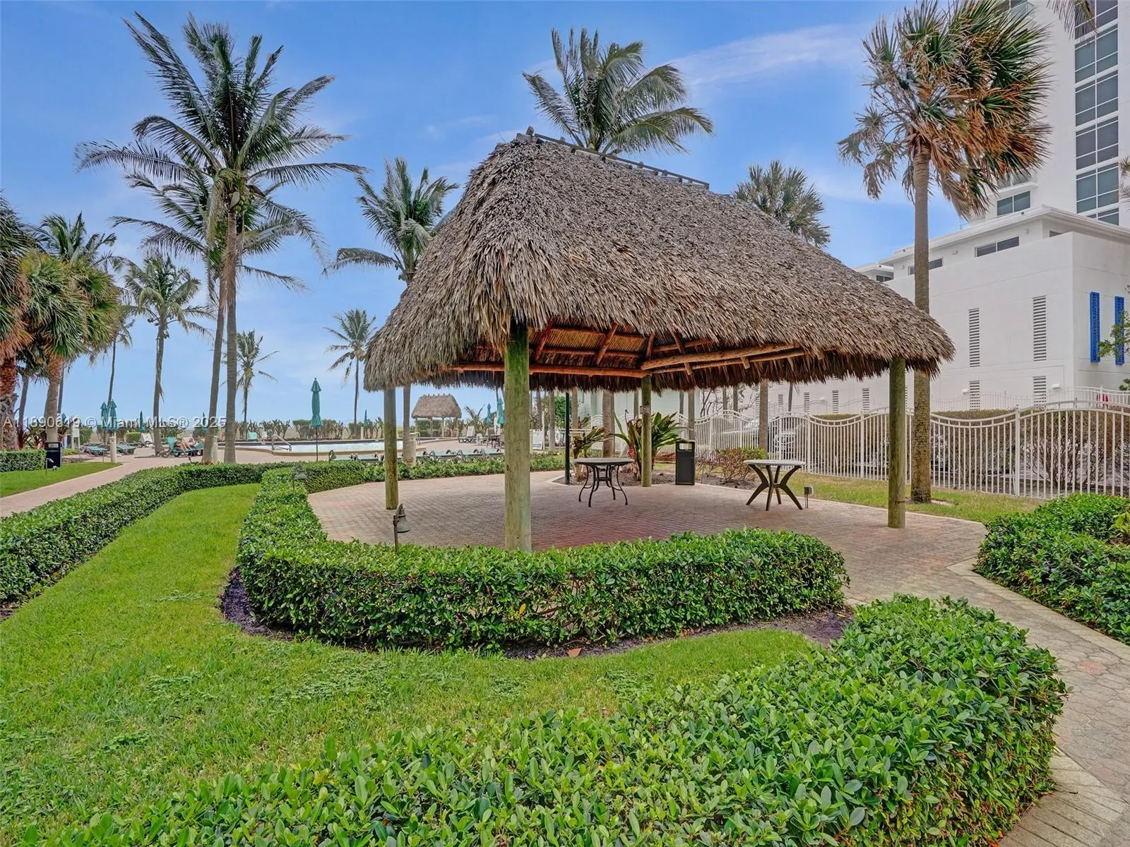3901 S Ocean Dr, #6V