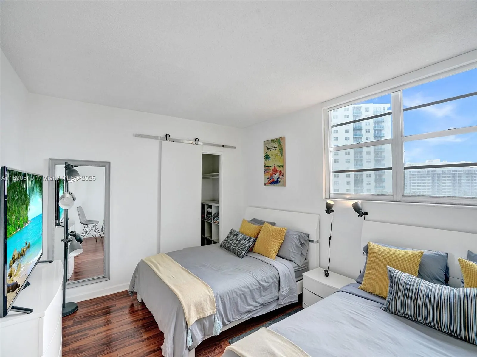 3901 S Ocean Dr, #6V