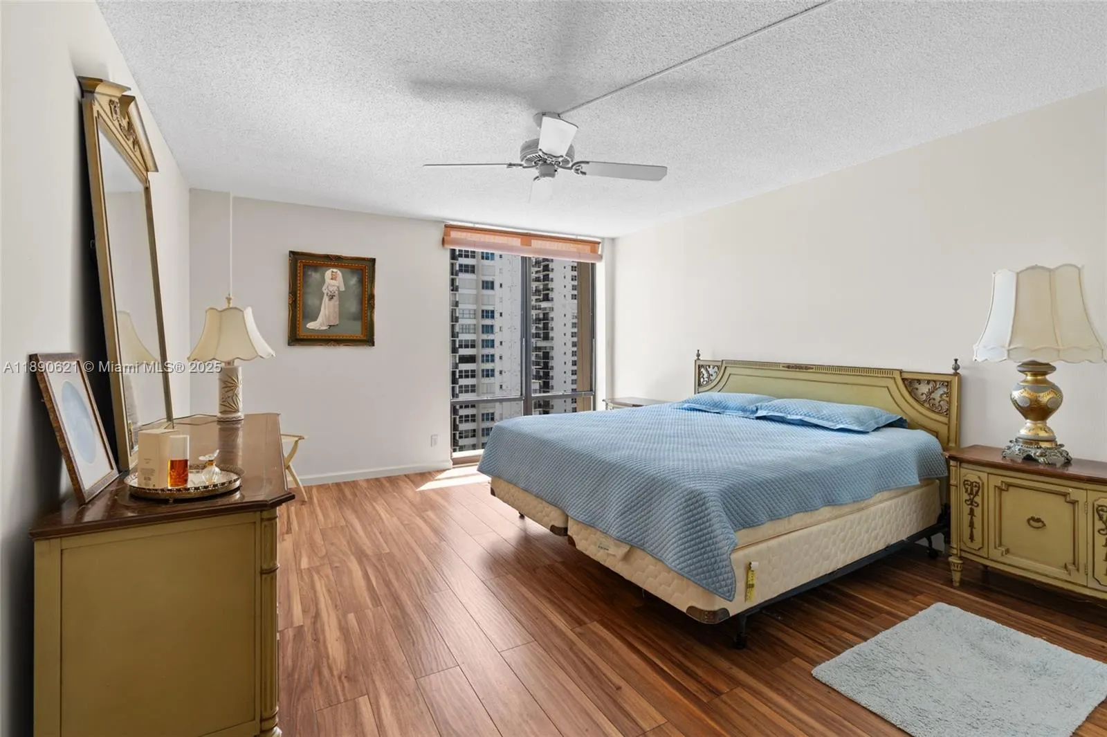 1600 S Ocean Dr, #15J