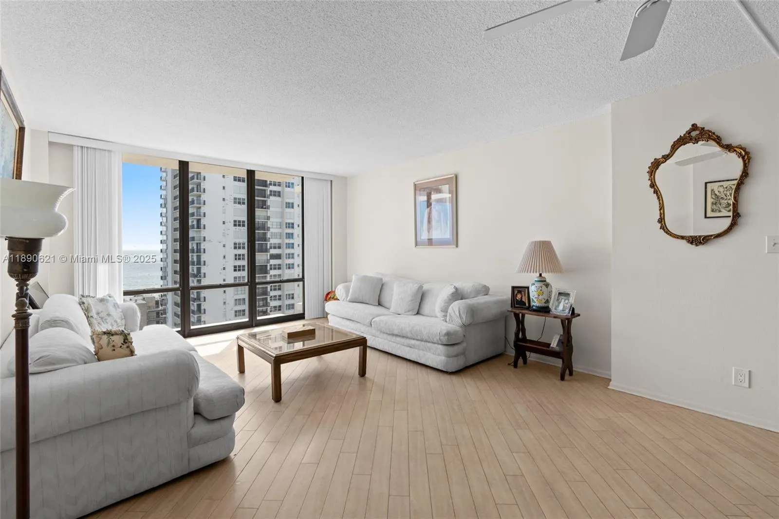 1600 S Ocean Dr, #15J