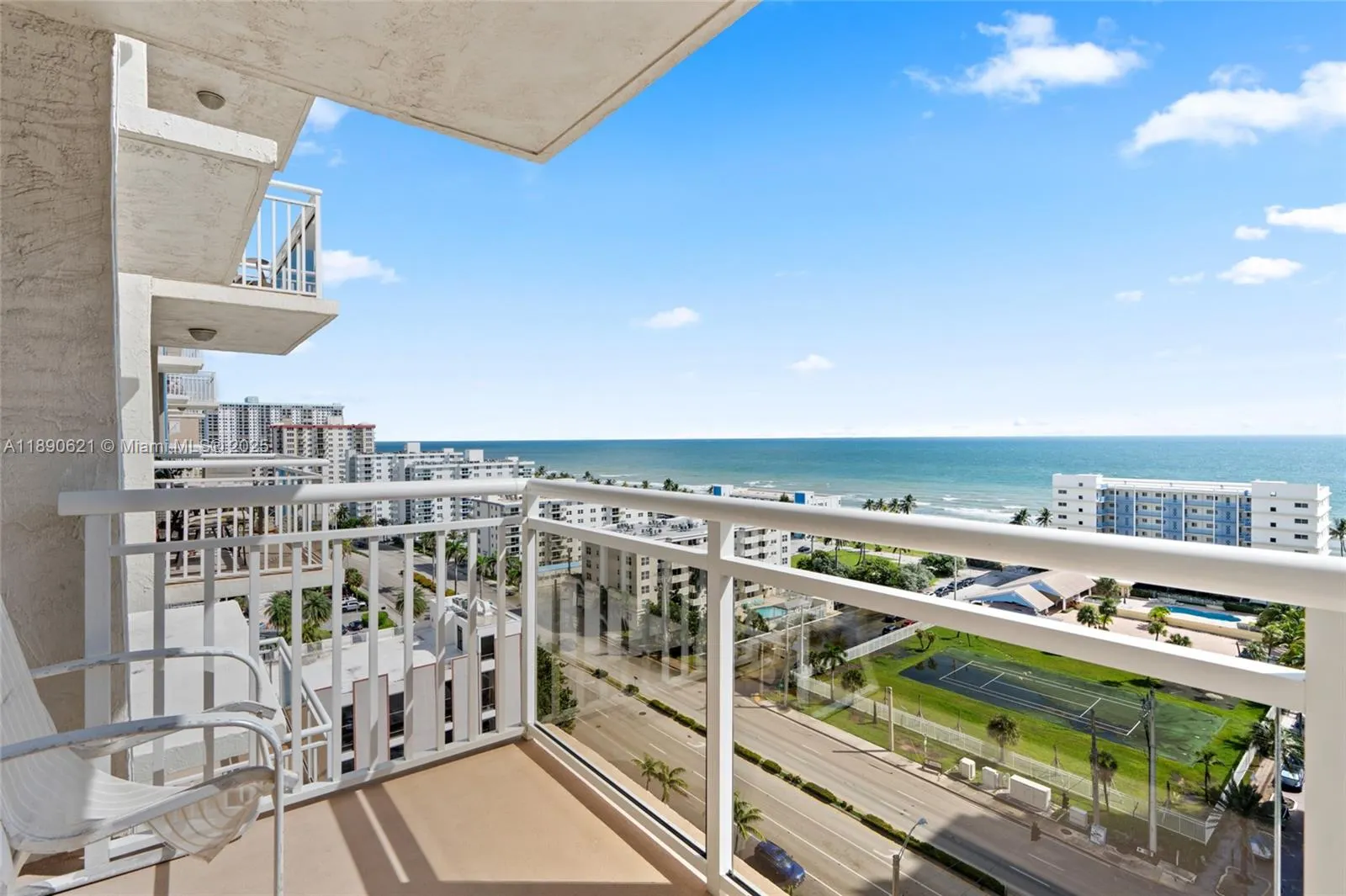 1600 S Ocean Dr, #15J
