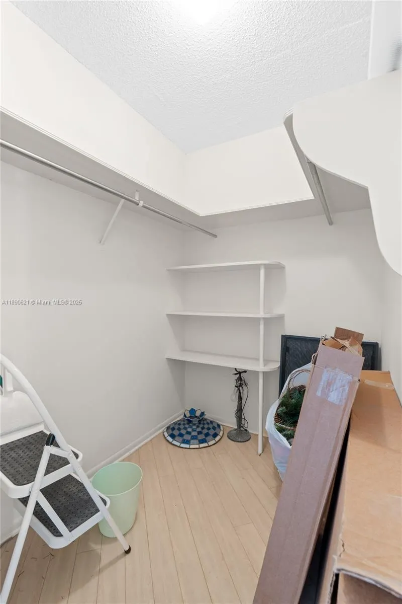 1600 S Ocean Dr, #15J