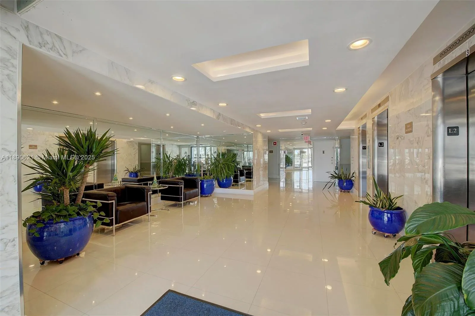 1600 S Ocean Dr, #15J