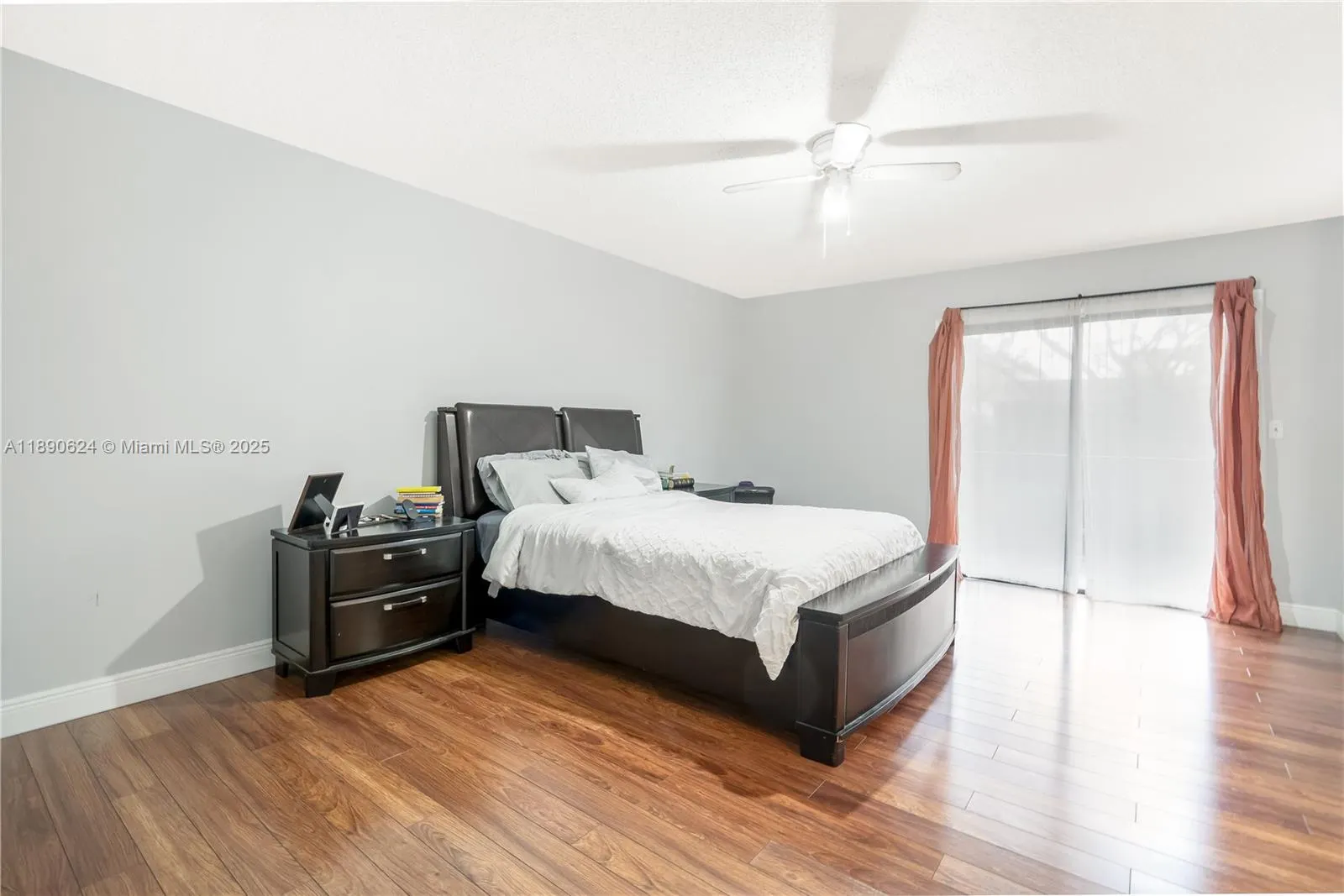 3 Laredo Pl, #6-10