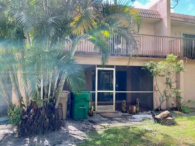 3 Laredo Pl, #6-10
