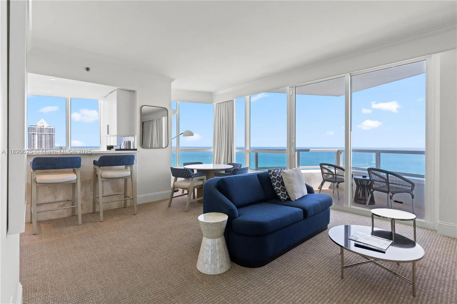 4401 Collins Ave, #3003