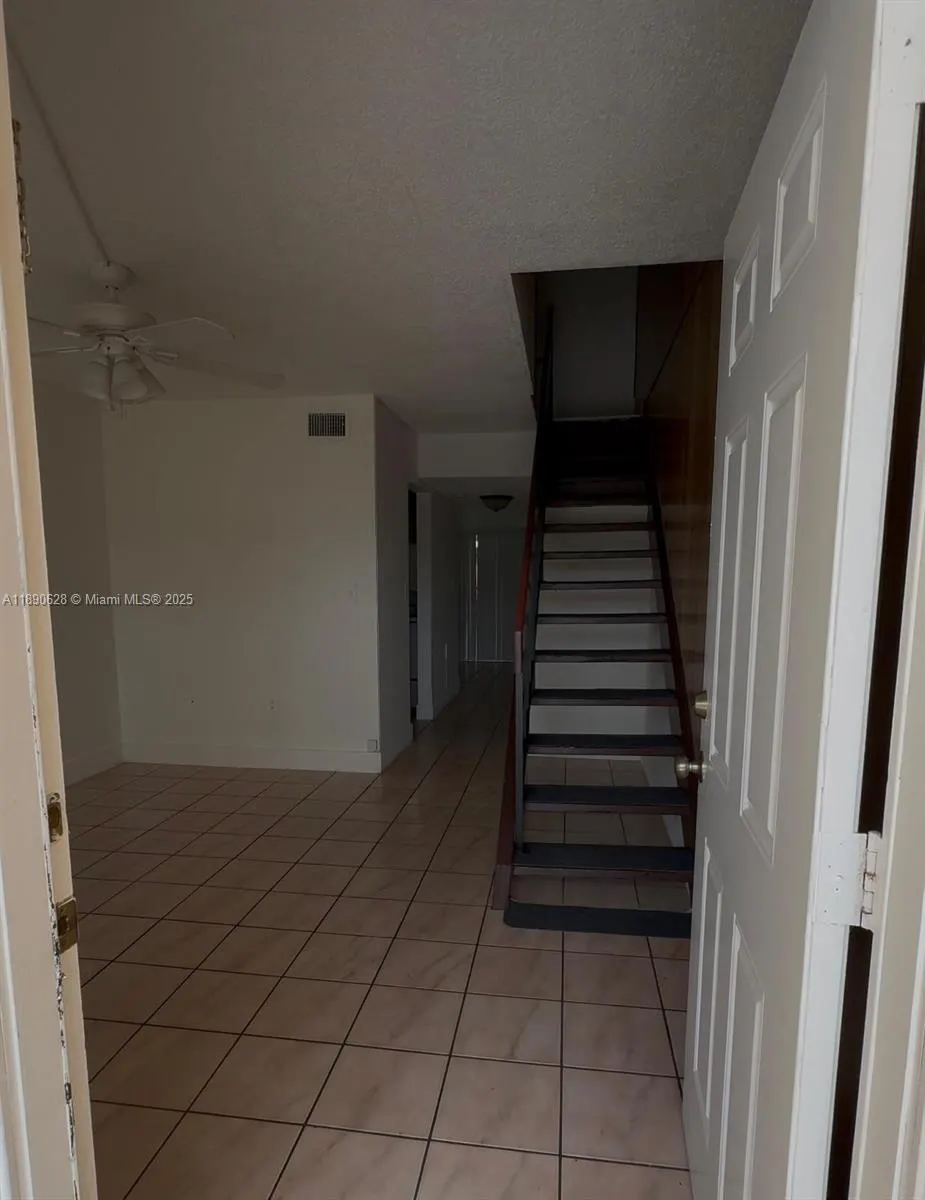 2353 W 66th Pl, #304