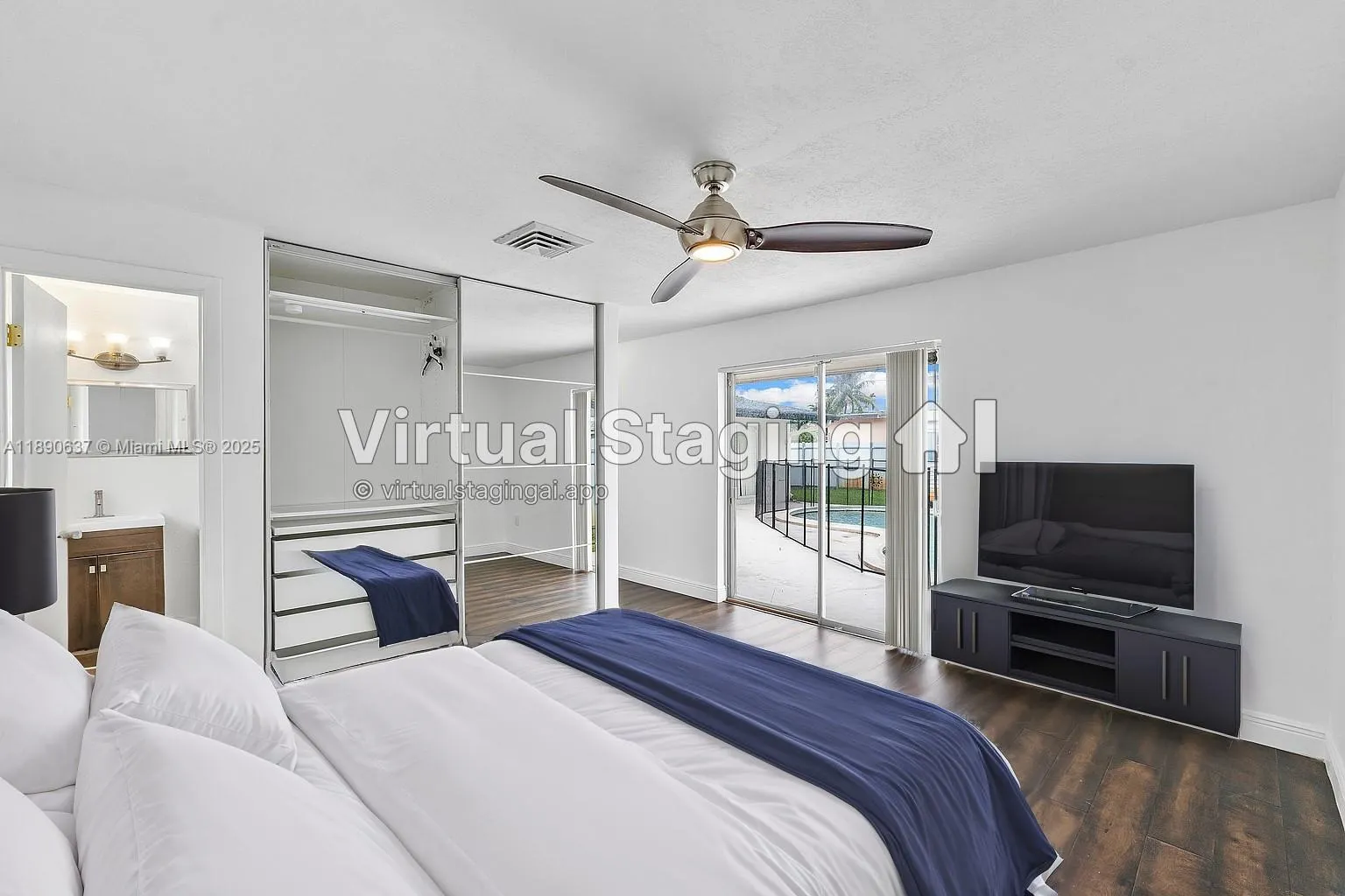 2261 Utopia Dr