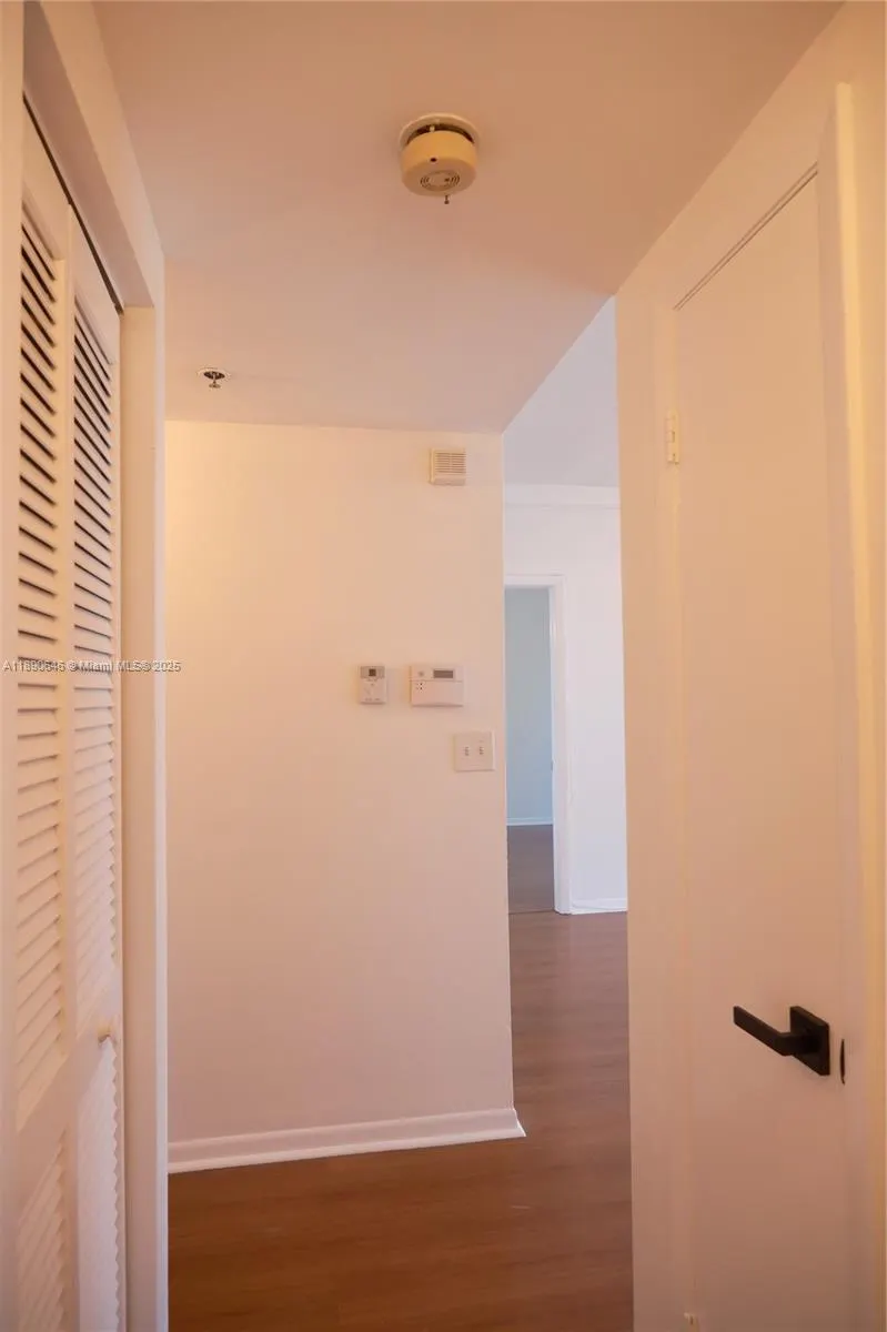 2756 Day Ave, #403