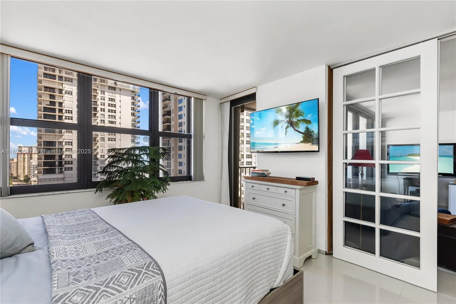 2401 S Ocean Dr, #1405