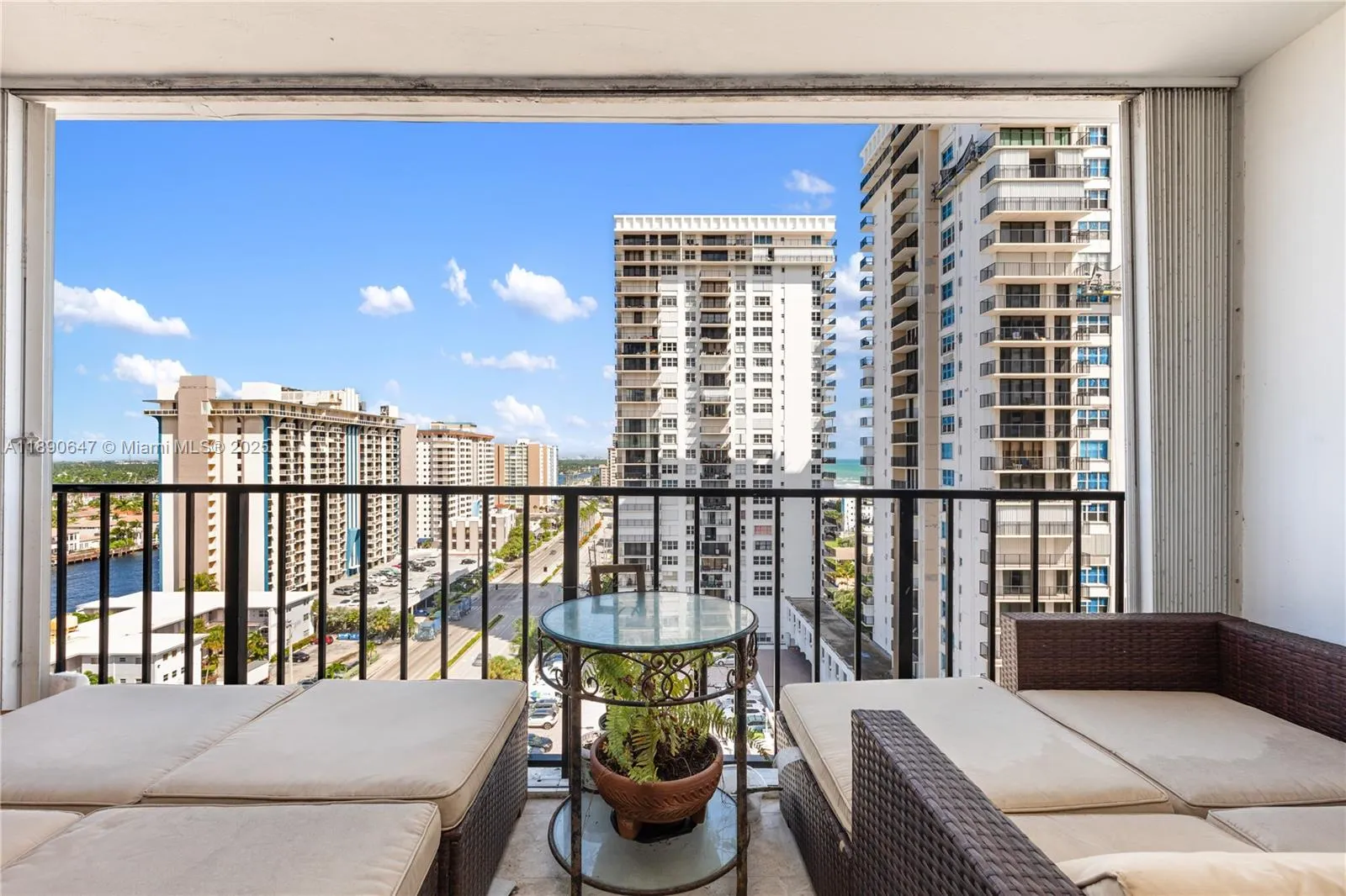 2401 S Ocean Dr, #1405