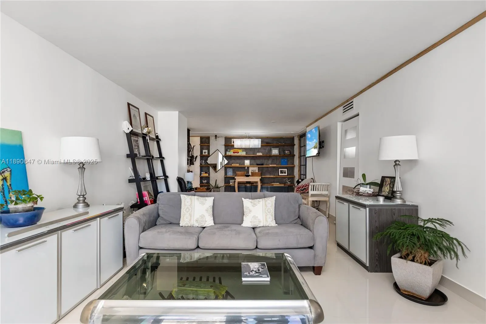 2401 S Ocean Dr, #1405