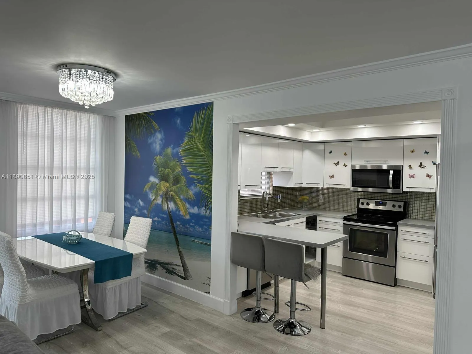 1301 NE Miami Gardens Dr, #425W