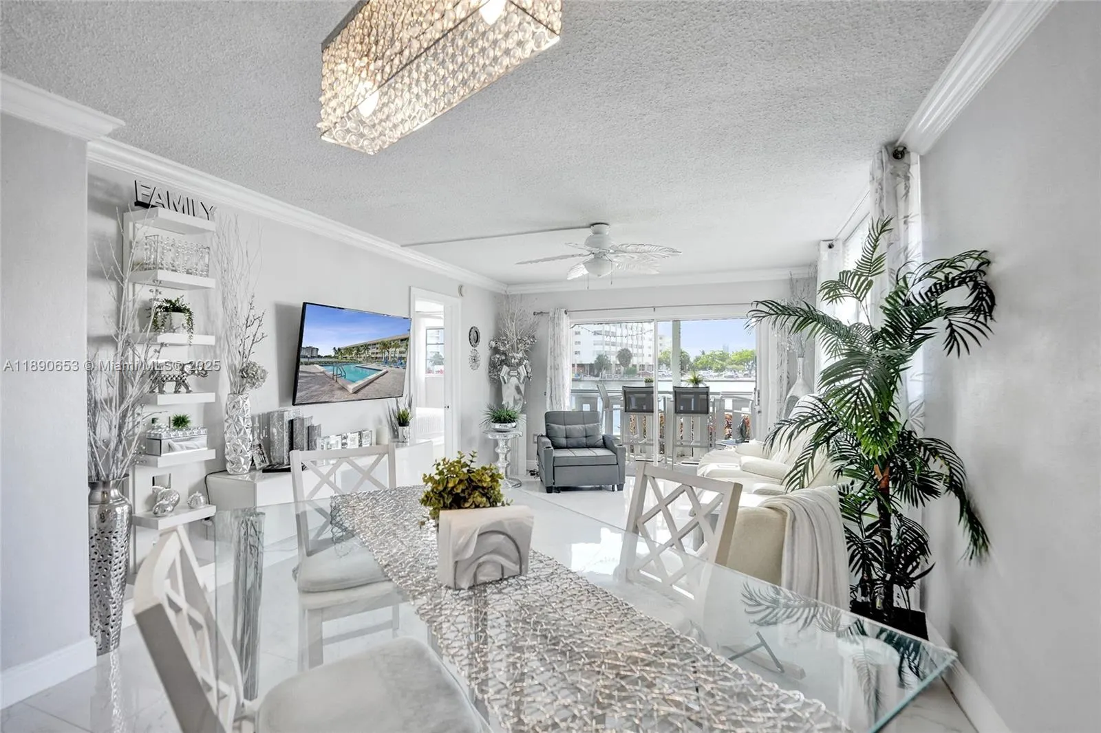 1889 S Ocean Dr, #114