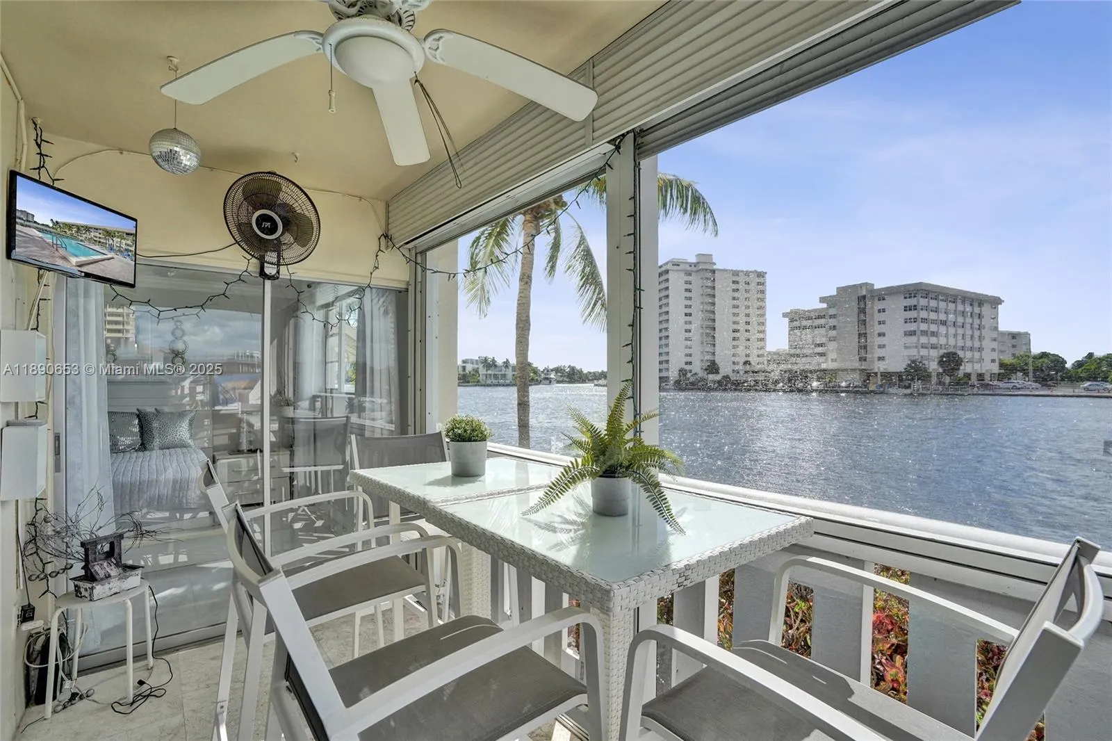 1889 S Ocean Dr, #114